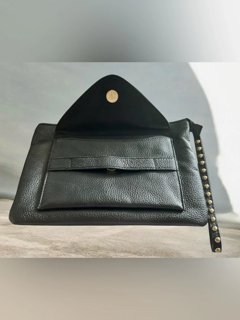 JAGGS Black Stud-Trim Pebbles Leather Wristlet Clutch